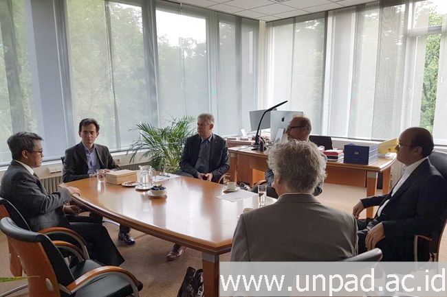Kunjungi Radboud University Nijmegen Belanda, Rektor Unpad Sepakat Perluas Kerja Sama Riset
