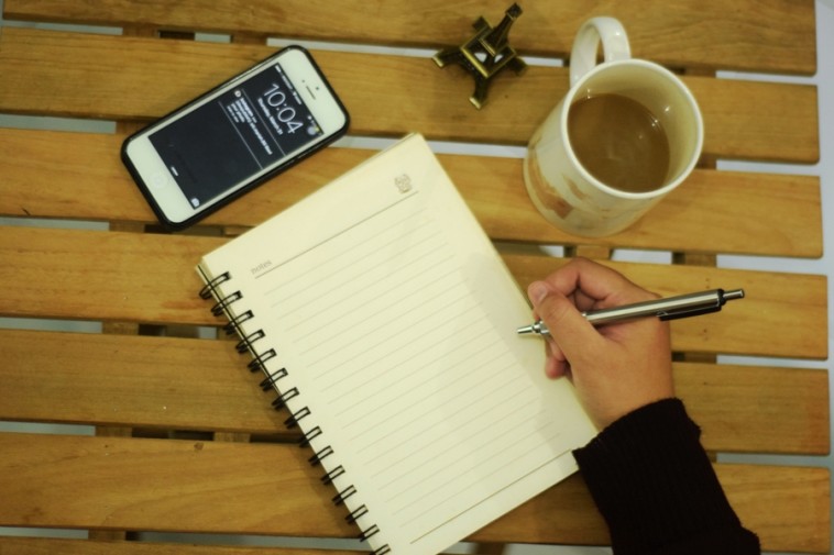 8 Langkah Praktis Menulis Artikel Ilmiah