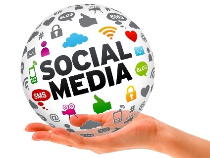 Manfaat dan kerugian sosial media nah SIMAK BAIK-BAIK GUYS.....!!!