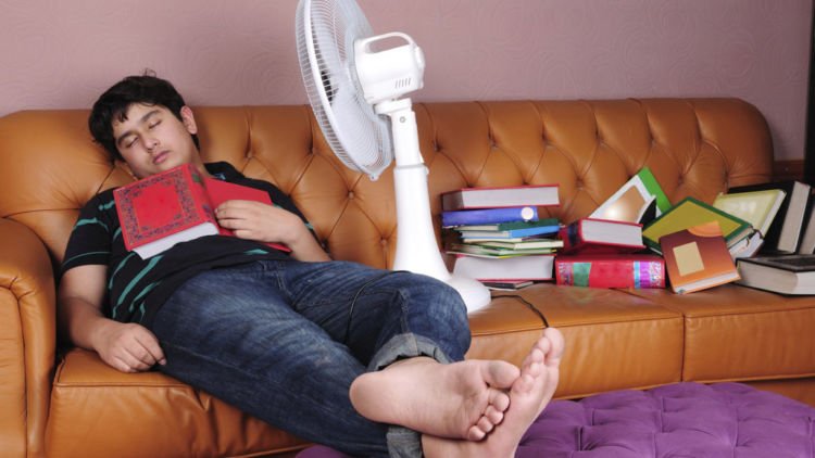 Bahaya Kipas Angin Saat Tidur