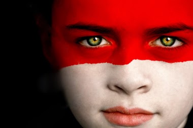 17 Kebiasaaan Orang Indonesia Bikin Geleng-Geleng Kepala Orang Bule