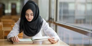 Inilah cara membaca supaya tidak merusak mata