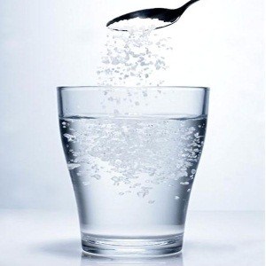 Apakah air garam bisa menyembuhkan sakit gigi