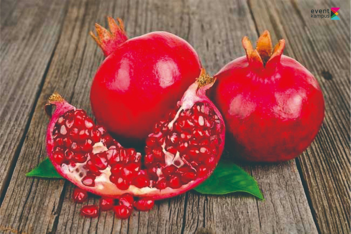 10 Manfaat Buah Delima bagi Kesehatan