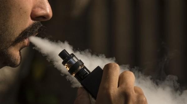 Amankah Vape atau Rokok Elektrik Untuk Tubuh?