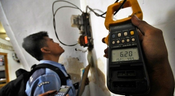 Canggih, Mahasiswa Ini Ubah Kotoran Jadi Listrik