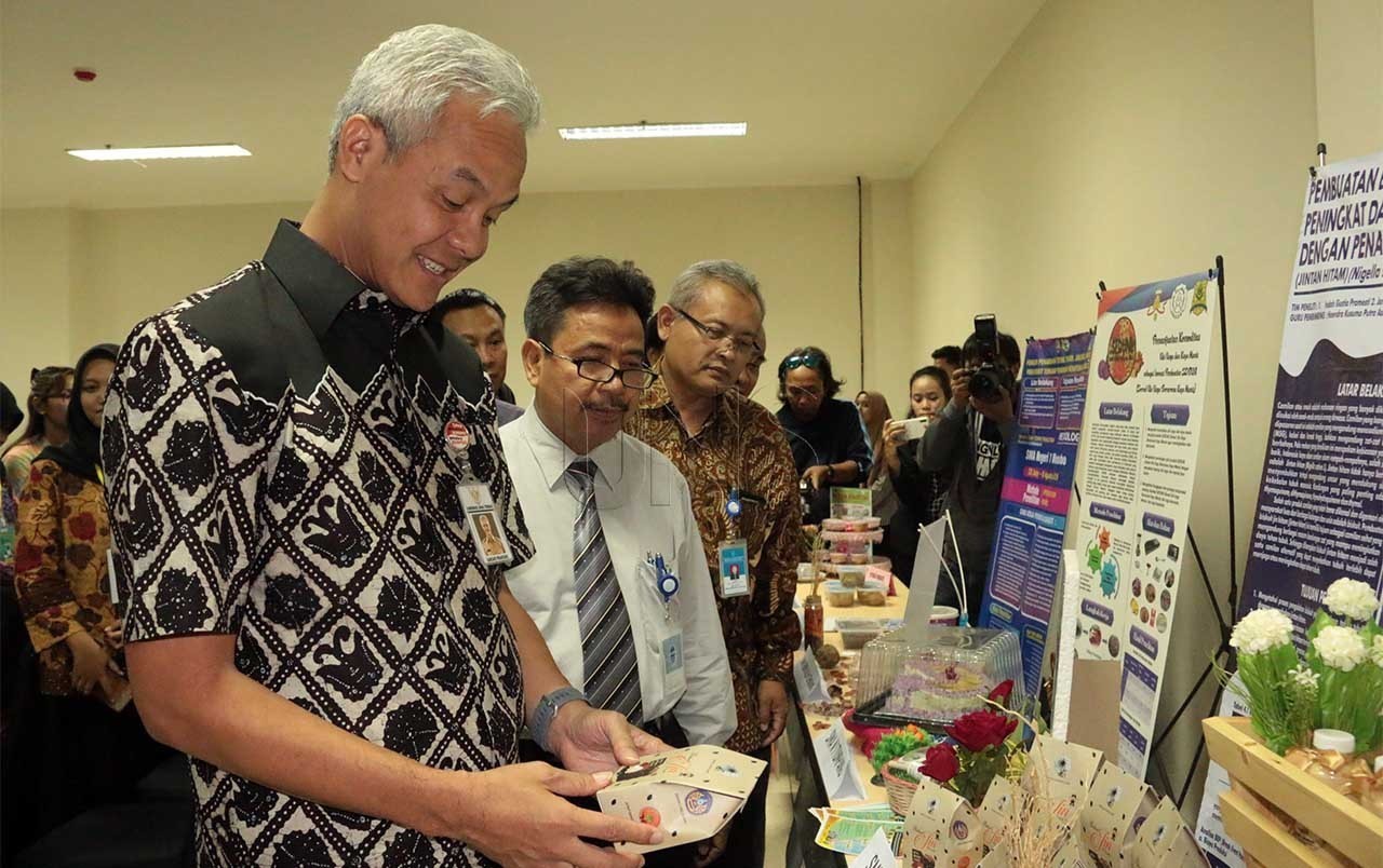 Gubernur Jateng Apresiasi Puluhan Pelajar Kreatif di SFCC XIII UNS