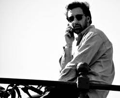 Manfaat Memakai Kacamata Hitam dan Tips memilih kacamata Yang Baik