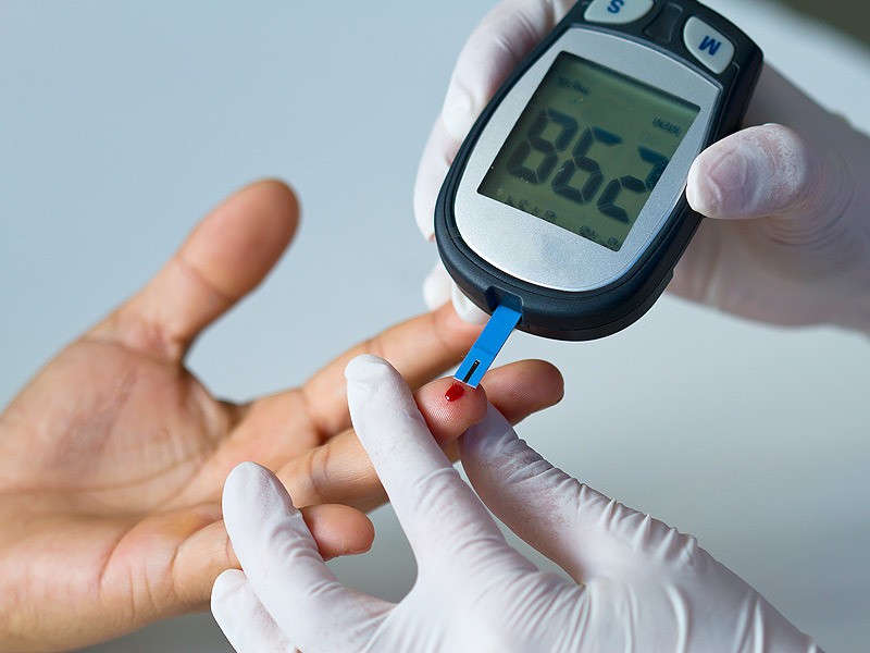 PENGOBATAN HERBAL UNTUK PENYAKIT GULA DARAH TINGGI ( DIABETES)