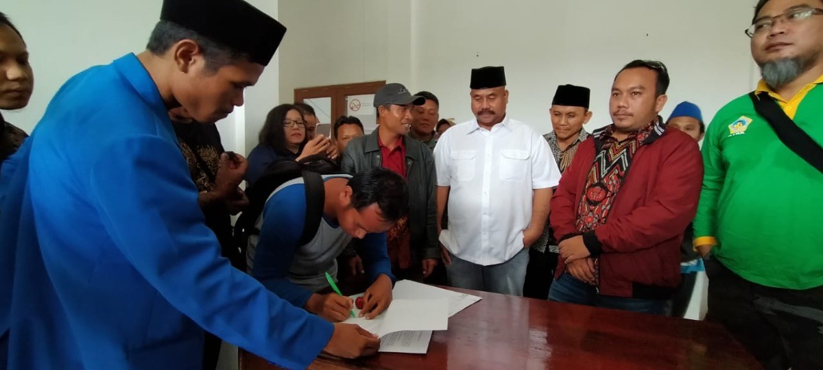 Bupati kukar pastikan bengkinang dan batu dinding di aliri listrik di tahun 2020