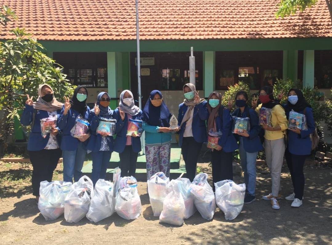 KKNT ITS Edukasi Siswa SD Seputar Covid-19