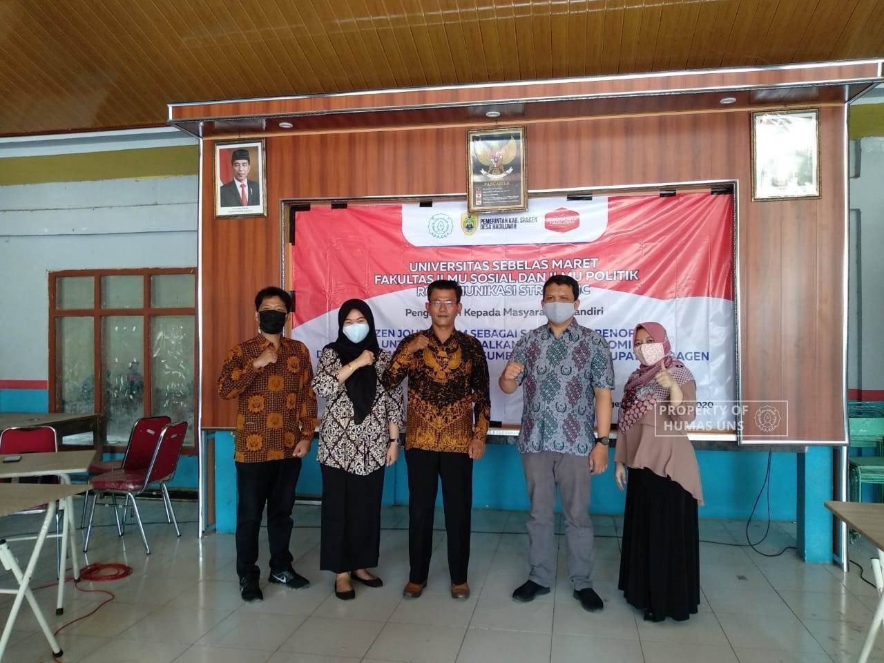 Tim Pengabdian FISIP UNS Berikan Workshop Citizen Journalism untuk Karang Taruna