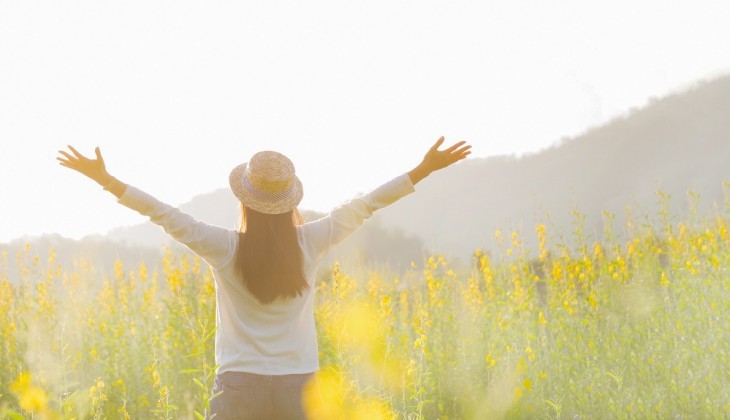 Tips Menjaga Kesehatan Mental Saat Social Distancing